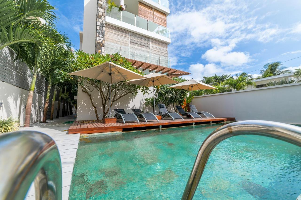 Beachcove Apartment 9 In Pereybere Pereybere Beach Esterno foto