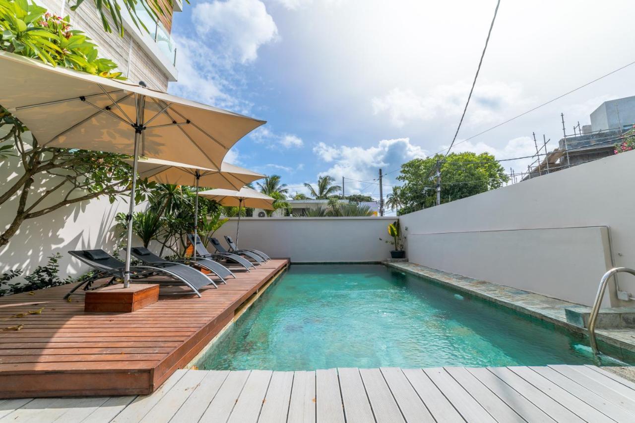 Beachcove Apartment 9 In Pereybere Pereybere Beach Esterno foto